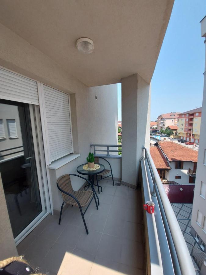 Royalwings Apartman Jagodina Exterior foto