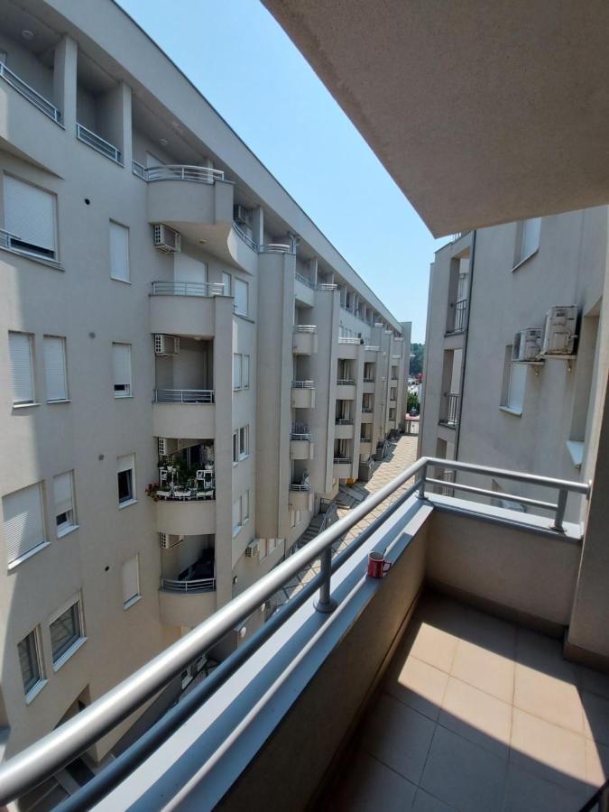 Royalwings Apartman Jagodina Exterior foto